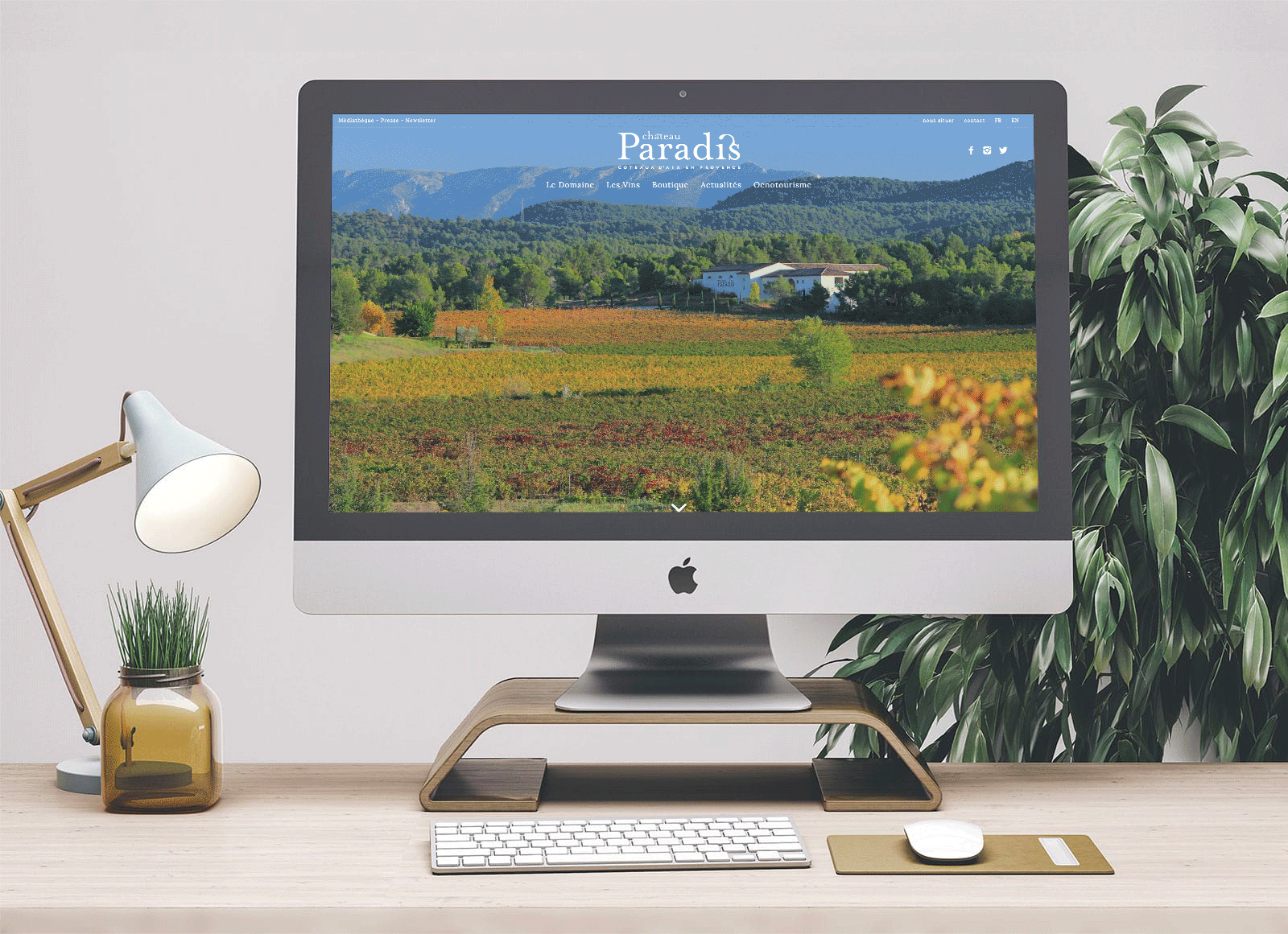 paradis-gif <b>Site vitrine & e-commerce</b> <br><i>Château Paradis</i>